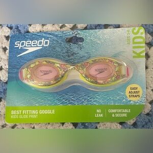 Speedo Kids Glide Print Goggles - Sunshine Yellow Hearts Anti-Fog, UV Protection